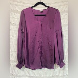 Cabi long sleeve satin button down blouse